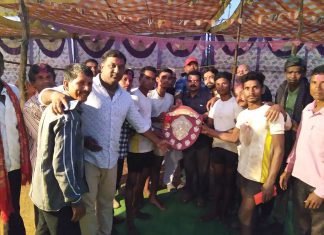 नावाडीह में एक दिवसीय रात्रिकालीन कबड्डी प्रतियोगिता का हुआ आयोजन