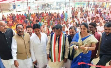 प्रभारी मंत्री श्री लखमा ने ग्राम खरतुली में किया नौ निर्माण कार्यों का लोकार्पण