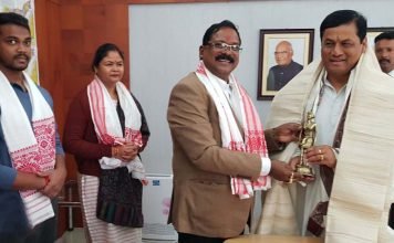 संस्कृति मंत्री श्री भगत ने असम के मुख्यमंत्री श्री सर्बानंद सोनोवाल को राष्ट्रीय आदिवासी नृत्य महोत्सव का दिया निमंत्रण