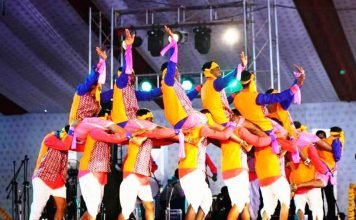 राजस्थान के सहरियां स्वांग, जम्मू का गुजर, हिमांचल प्रदेश का डंडा रास नृत्य पर झूमें दर्शक
