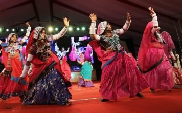 राजधानी रायपुर के साइंस कॉलेज मैदान में आयोजित राष्ट्रीय आदिवासी नृत्य महोत्सव के प्रथम दिन की झलकियां।