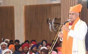 मुख्यमंत्री श्री बघेल शामिल हुए गुरु गोविंद सिंह जी के प्रकाश पर्व समारोह में