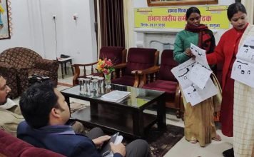 जीवन कौशल सत्रों के अवलोकन के लिए प्रोत्साहित करें डाइट के व्याख्याता और जिला अधिकारी – श्री पी. दयानंद