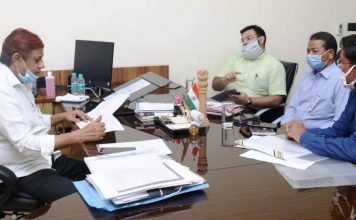 यात्री वाहनों के परमिट संबंधी प्रकरणों का शीघ्रता से निराकरण हो – परिवहन मंत्री श्री अकबर