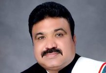 द्वारिकाधीश यादव का उप सरपंच से लेकर संसदीय सचिव तक का सफर