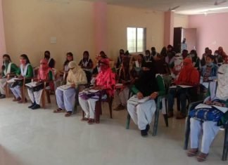 महासमुंद कलेक्टर की अभिनव पहल कक्षा 10 वी व 12 वीं के बच्चों के लिये कोचिंग तुहर दुआर की शुरूआत की