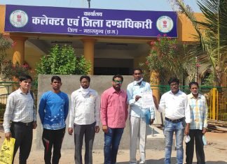 एक ही परिवार के पांच सदस्यों की संदिग्धावस्था में हुई मौत की सीबीआई जांच की मांग..