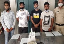 रेमडीसिविर की कालाबाजारी करने वाले दलालों को पुलिस ने धर दबोचा।