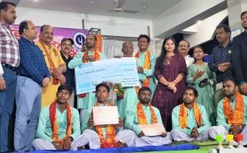 जिला स्तरीय रामायण मंडली प्रतियोगिता में तुलसी संदेश मानस मंडली टीम रही विजेता