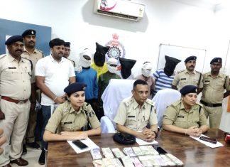 24 घंटे के भीतर डकैती का पर्दाफाश, 06 आरोपी पुलिस के गिरफ्त में।