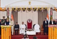 छत्तीसगढ़ के मनोनीत राज्यपाल विश्वभूषण हरिचंदन ने ली पद एवं गोपनीयता की शपथ