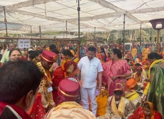 मुख्यमंत्री कन्या विवाह योजना के अंतर्गत विवाह बंधन में बंधे 250 जोड़े।