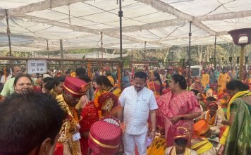 मुख्यमंत्री कन्या विवाह योजना के अंतर्गत विवाह बंधन में बंधे 250 जोड़े।
