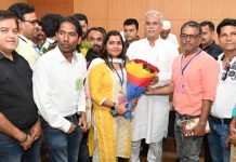 पत्रकार सुरक्षा कानून विधेयक पास होने पर पत्रकारों ने मुख्यमंत्री का जताया आभार