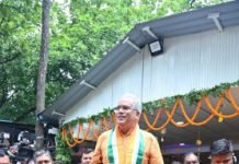 हरेली के रंग में रंगा मुख्यमंत्री निवास, गेड़ी पर चढ़कर सरपट चले मुख्यमंत्री